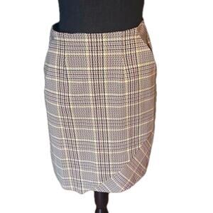 CAbi Brown Plaid Pastime Skirt – Size XS